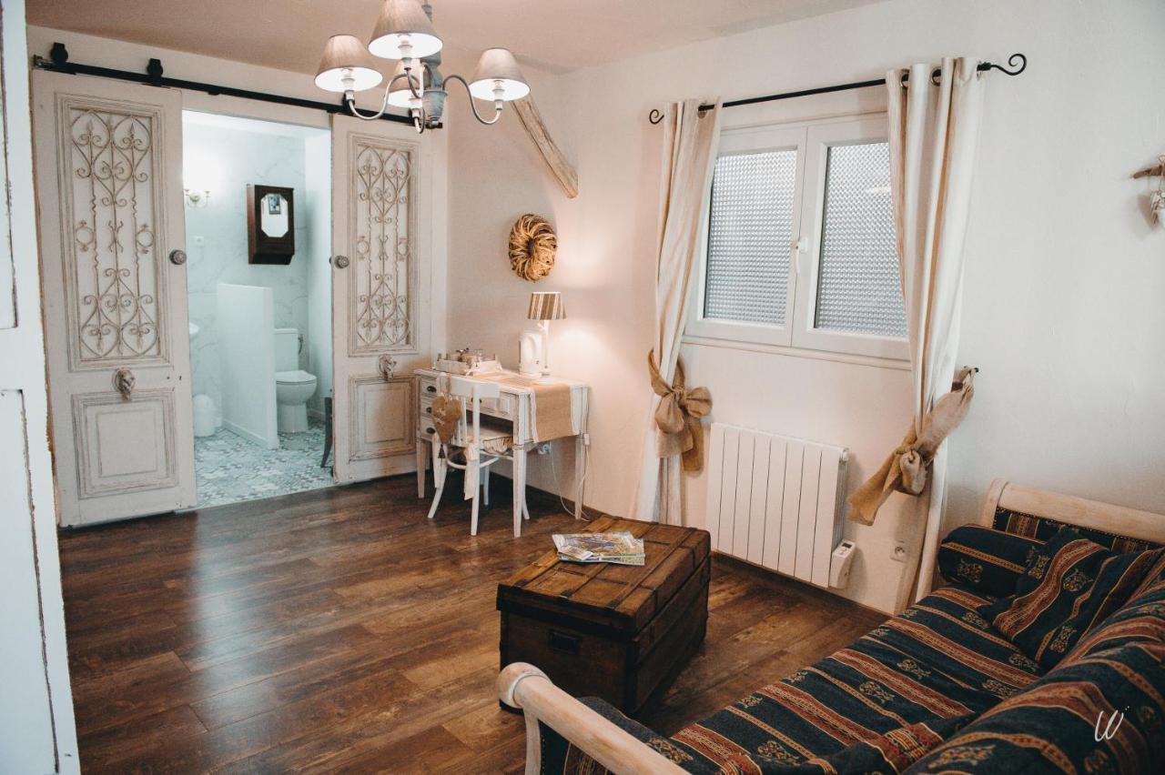 Bed and Breakfast Au Charme D'Antan Ферон Экстерьер фото