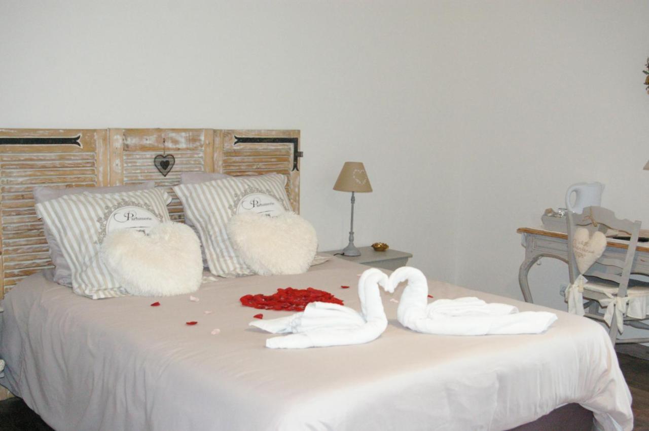 Bed and Breakfast Au Charme D'Antan Ферон Экстерьер фото