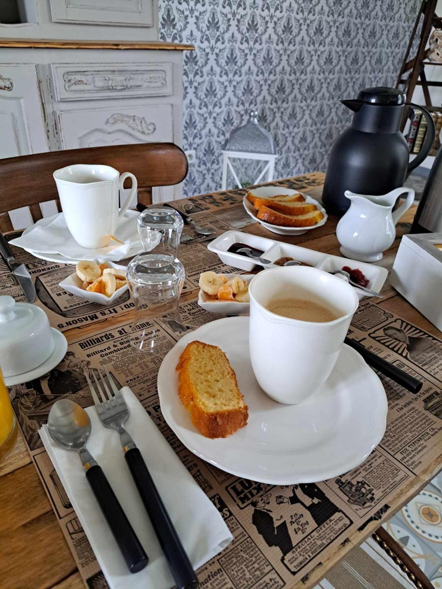 Bed and Breakfast Au Charme D'Antan Ферон Экстерьер фото